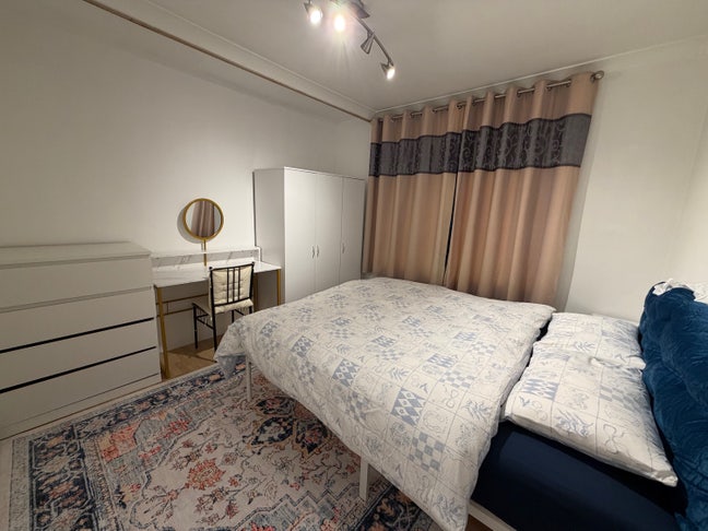 Double Room for Homestay Main Photo