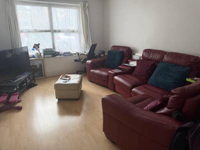 Large double room in Wembley Central available Main Photo