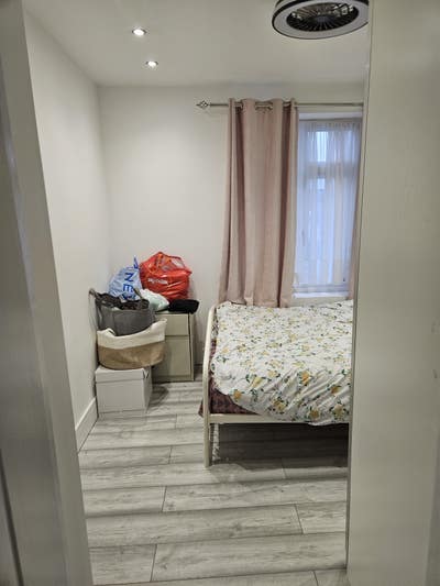 New Refurbished Rooms to Let Main Photo