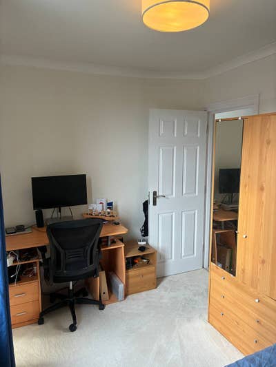 Bright double bedroom - 950 pcm bills included Main Photo