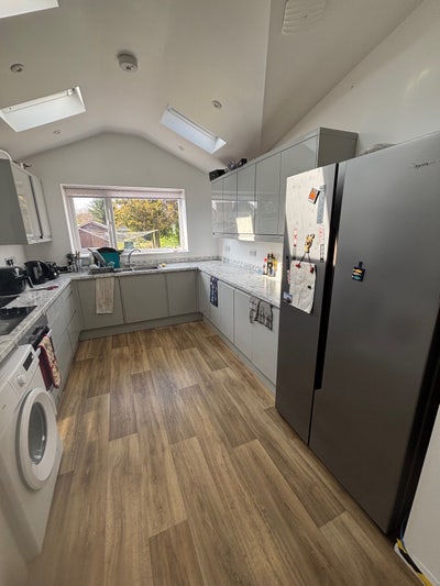 Single room close to Addenbrookes and ARM Main Photo