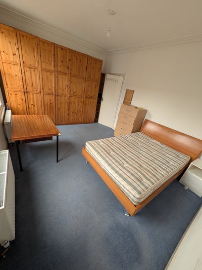 ALL bills INcluded   double room Main Photo