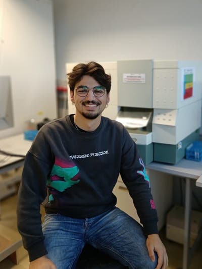 Visiting PhD Student Main Photo