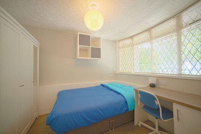 4 XL Room + Garden – Canary Wharf 🌿🏙️ Main Photo