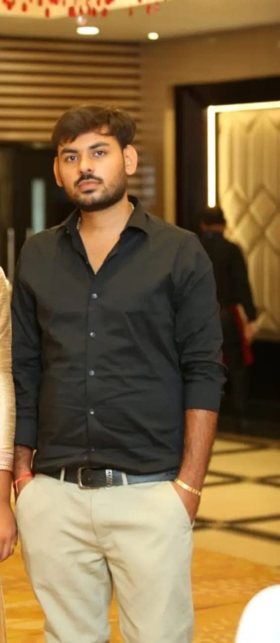 28 year old Male seeks a single or double room Main Photo