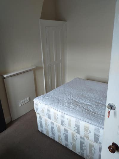 Double Room City Centre Main Photo