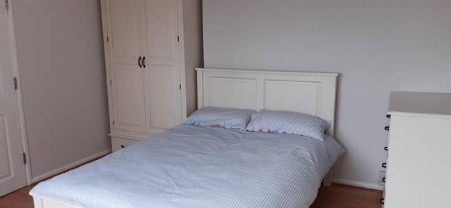 Large Double Room–Denmark Hill–All Bills Included Main Photo