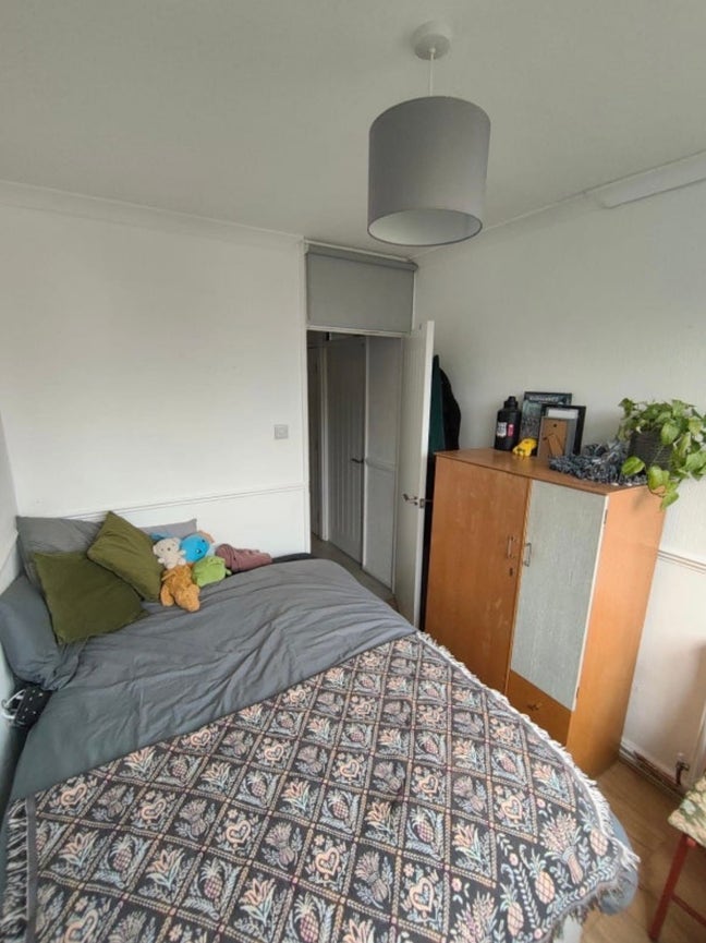 Sublet for April-May, Bright Clean Double Room  Main Photo