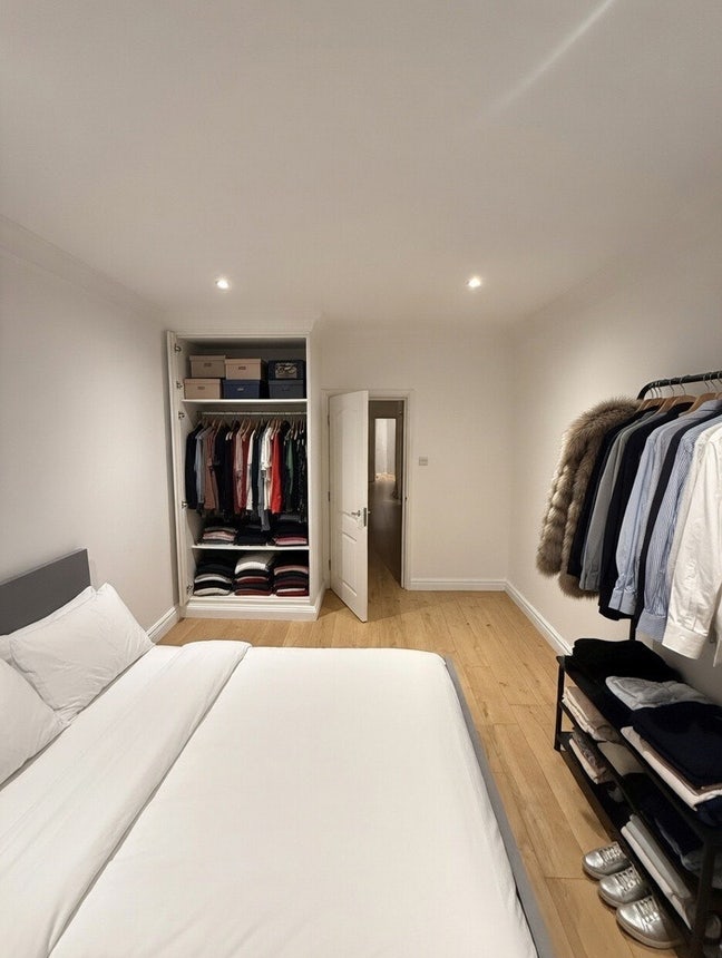 Room to rent in Putney  Main Photo