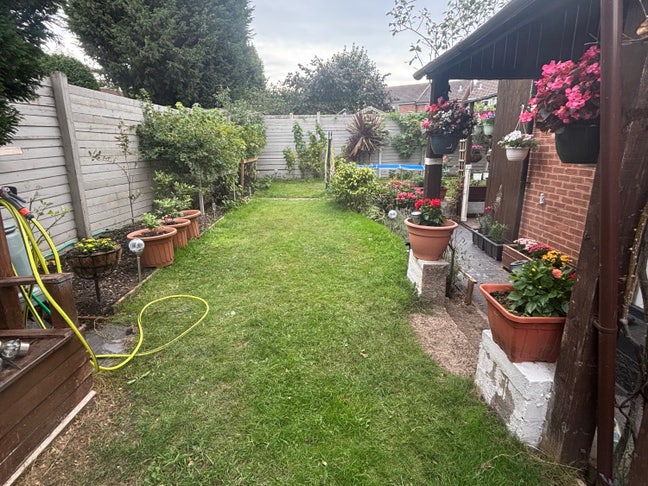 Room for rent Main Photo