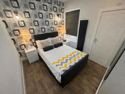 Double En-suite Room - High Town, Luton Main Photo