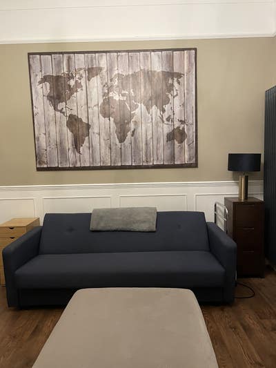 Large Bright Double Room Main Photo