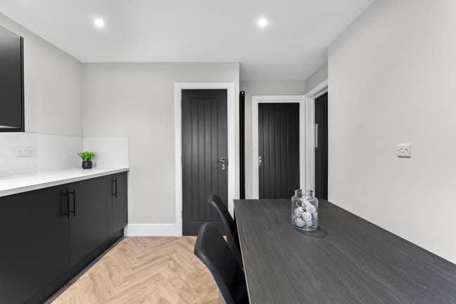 ⭐Sublime En-Suite To Rent In Derby  Main Photo