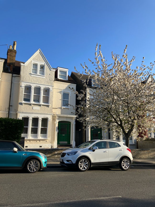 Balham - 1 Bedroom Flat Main Photo