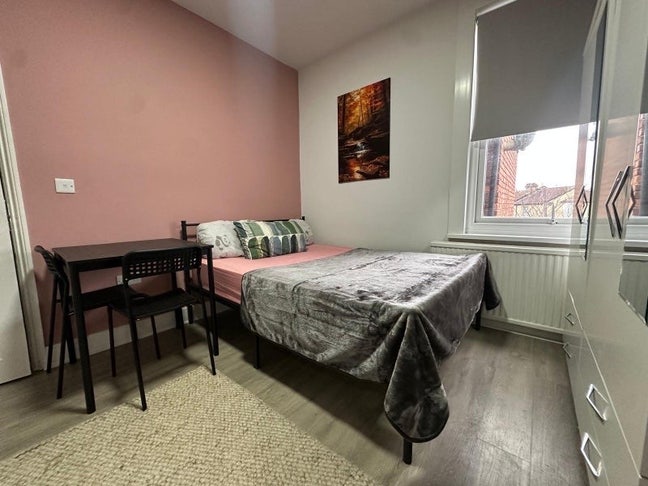💫 🏡 Studio Flat to Let in Harlesden Main Photo