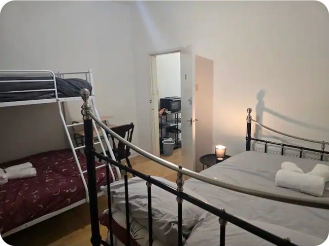 Gorgeous Double Room to rent  Central location in  Main Photo