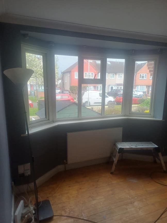 Double room in house share 5 mins walk station Main Photo