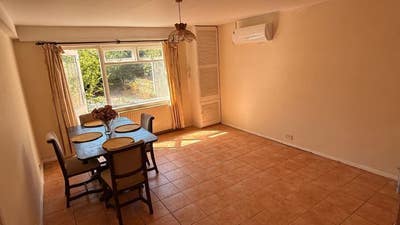 Spacious 2/3 Bedroom Flat in Ilford – Garden Acces Main Photo