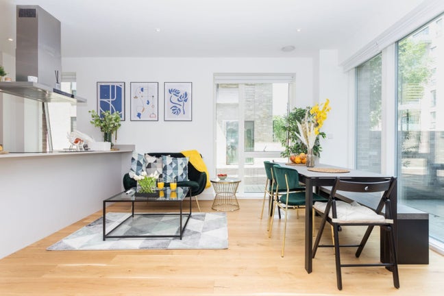 Lovely Double Room - All Bills Included | SE10 Main Photo