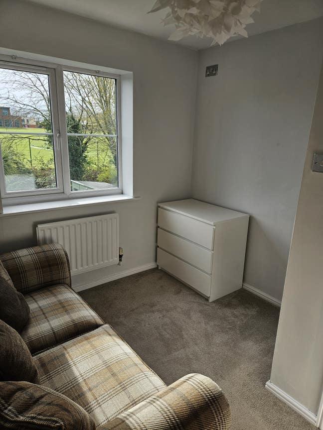 Double Room to Rent  Main Photo