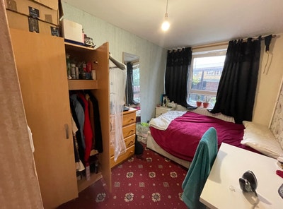 Lovely Room Available Near Aldgate East/Shadwell Main Photo