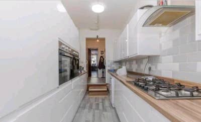 Spacious Central Newquay 1 bed flat Main Photo