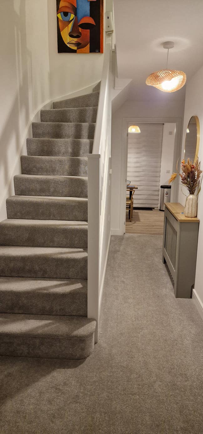 A room in a brand new House  Main Photo