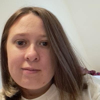 Looking for a quiet place Main Photo