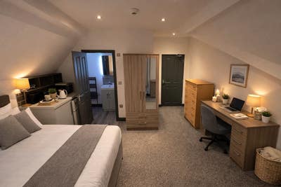 Luxury Ensuite *All Bills Included* Main Photo