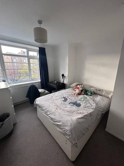 Bright Spacious Double Bedroom - SE16 Rotherhite Main Photo