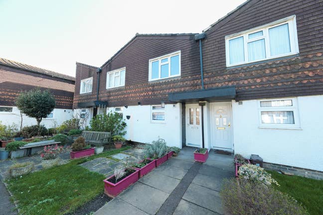 Willow Green, Colindale Main Photo