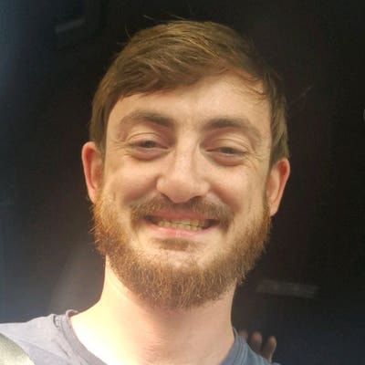 Looking for room to rent Main Photo