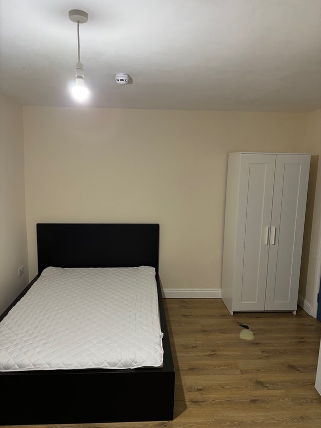 Modern New En-Suite Room Near Plumstead Main Photo