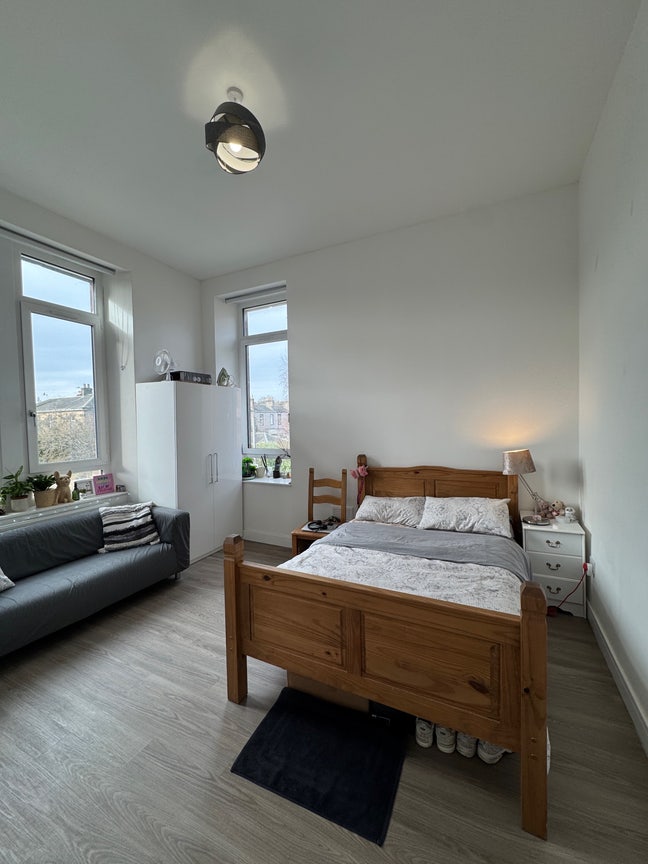 Double bedroom  Main Photo