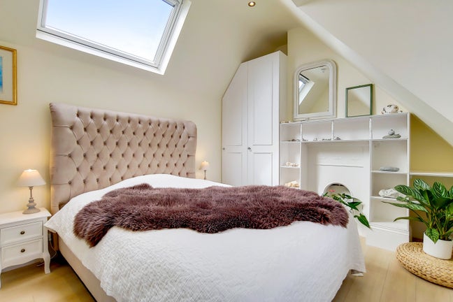 Peaceful, Light-Filled Home Main Photo