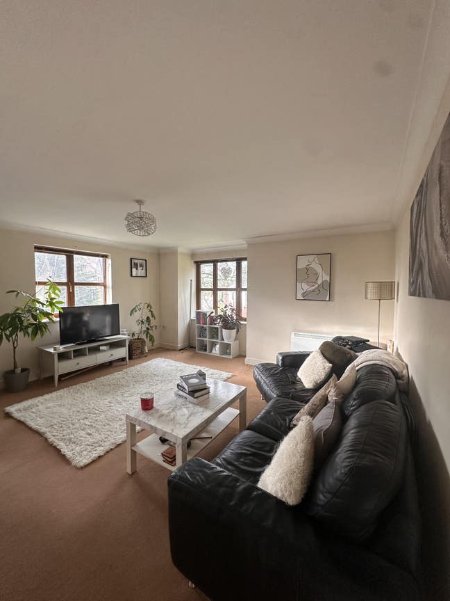 Room to rent Monton Main Photo