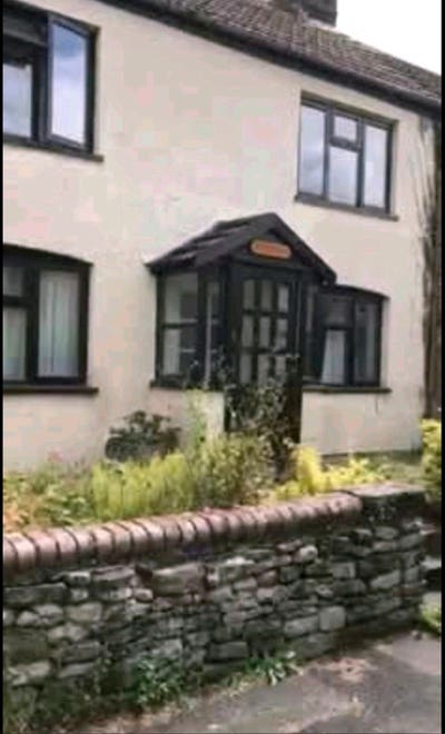 Double room available in shared house Main Photo