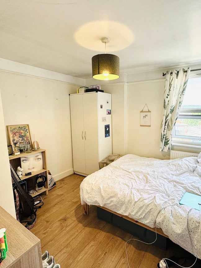 Light room  Main Photo