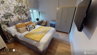 1  📺 Double room with wall mount TV 📺 Main Photo