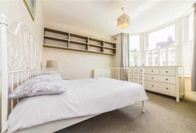 Sunny Double Room in Garden Flat SW16 Main Photo