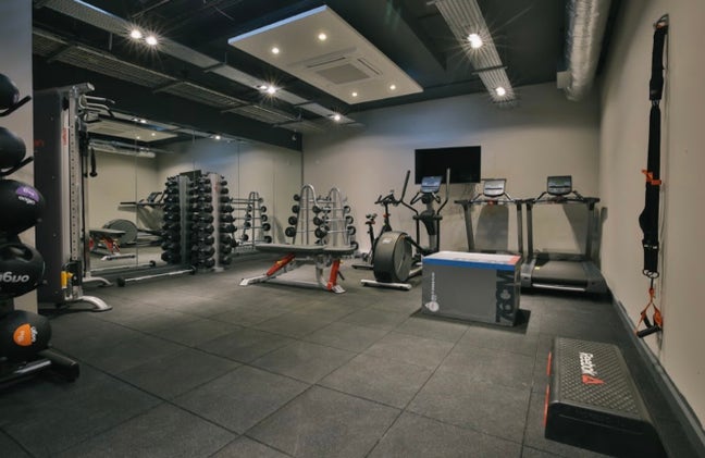 Studio Apartment  Main Photo