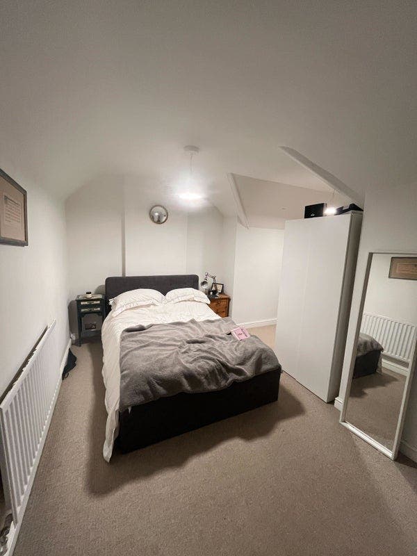 Large Room in Great House with Large Kitchen  Main Photo