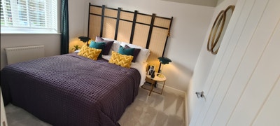 Spacious Double Room with Private Bathroom Main Photo