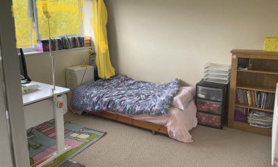 Room near Epsom town center Main Photo