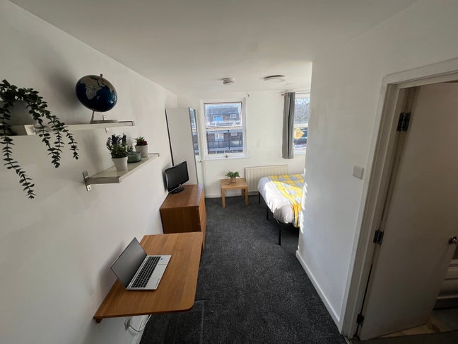 EN-SUITE double Canary Wharf &pound;1190 BILLS Inc! Main Photo