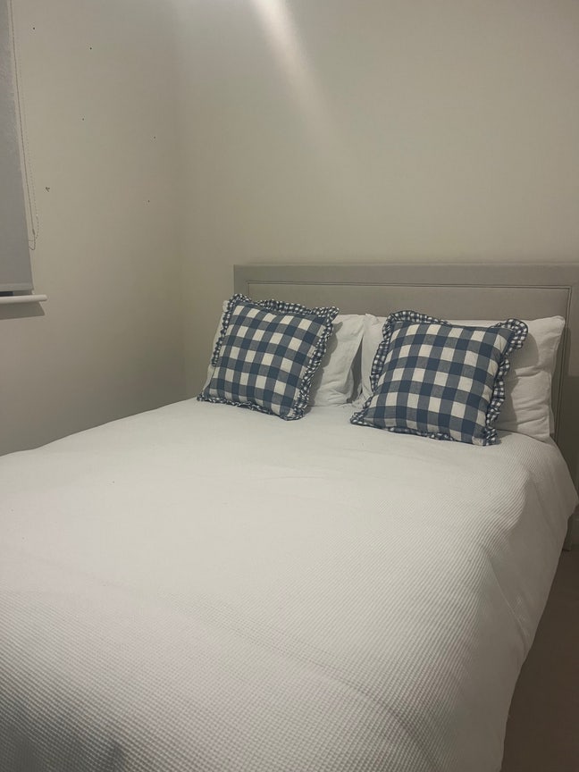 Double Room in Drayton - Females only Main Photo