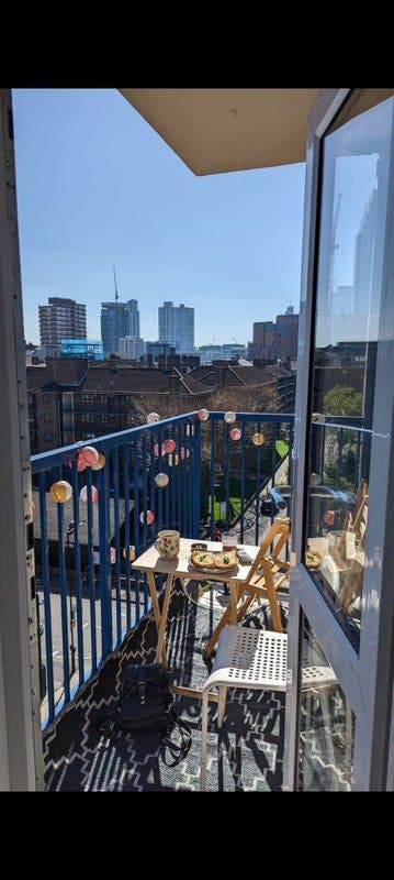 Cosy bedroom available in Hoxton from May  Main Photo