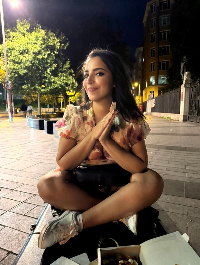 Clean & calm flat share  Main Photo