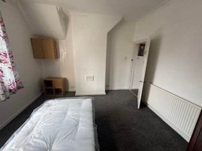 Double room in Tooting Broadway Main Photo