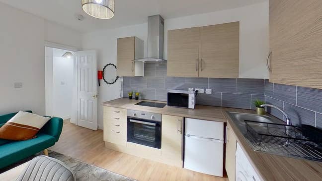 Excellent 1 bed flat  Main Photo